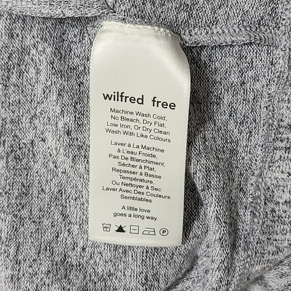 Aritzia Gray Women's Cardigan - Picture 15 of 16